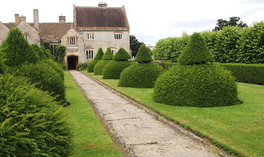 Lytes Cary Manor Gardens