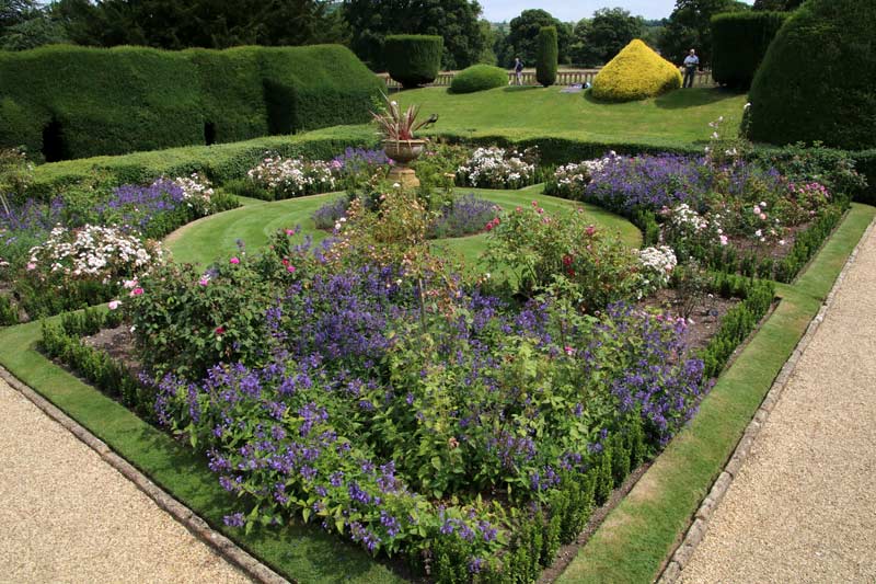 The Queen's Garden - Sudeley Castle