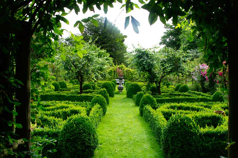 Knot Garden Cerney Garden