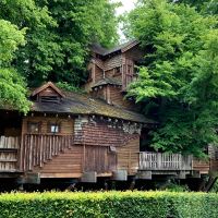 Alnwick Garden - Tree House Restaurant