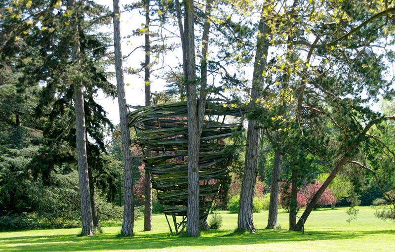 Sculpture by Francois Mechain - Chaumont sur Loire